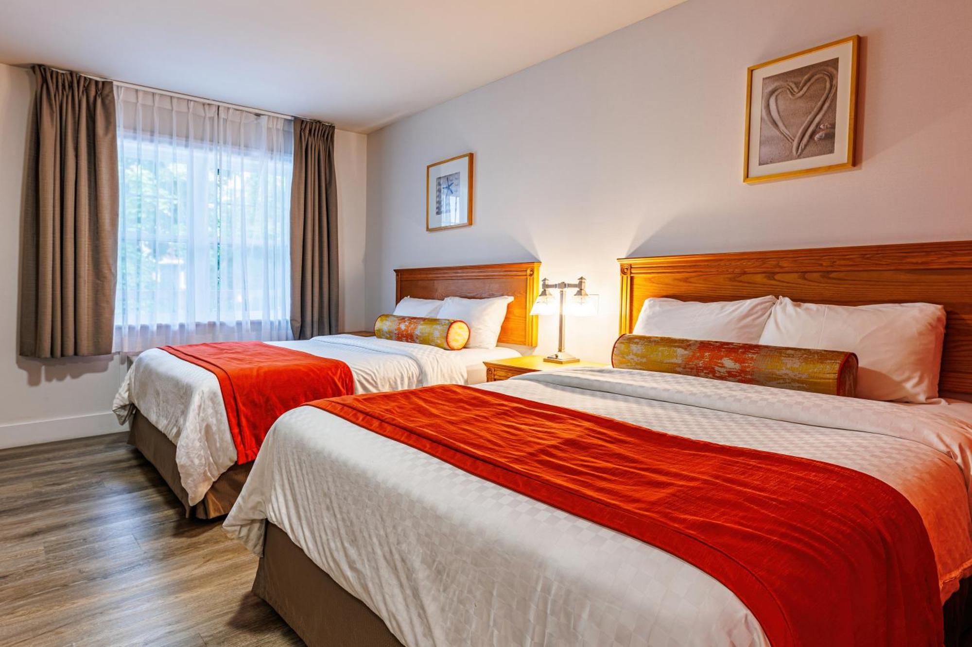 Hotel-Motel Castel De La Mer La Malbaie Ngoại thất bức ảnh