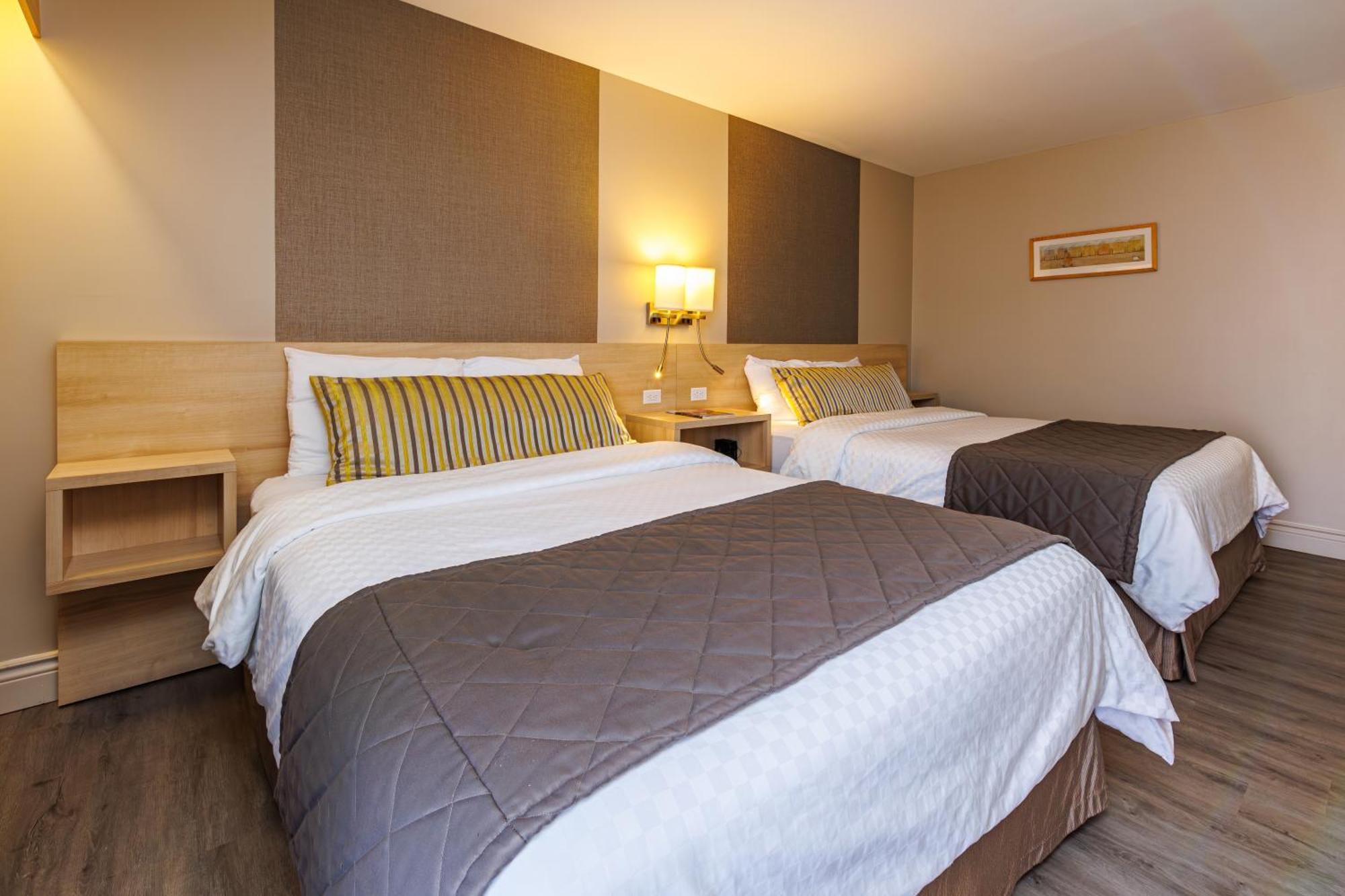 Hotel-Motel Castel De La Mer La Malbaie Ngoại thất bức ảnh